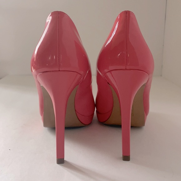 💕Aldo Coral coloured patent leather heels 💕 - Picture 6 of 7
